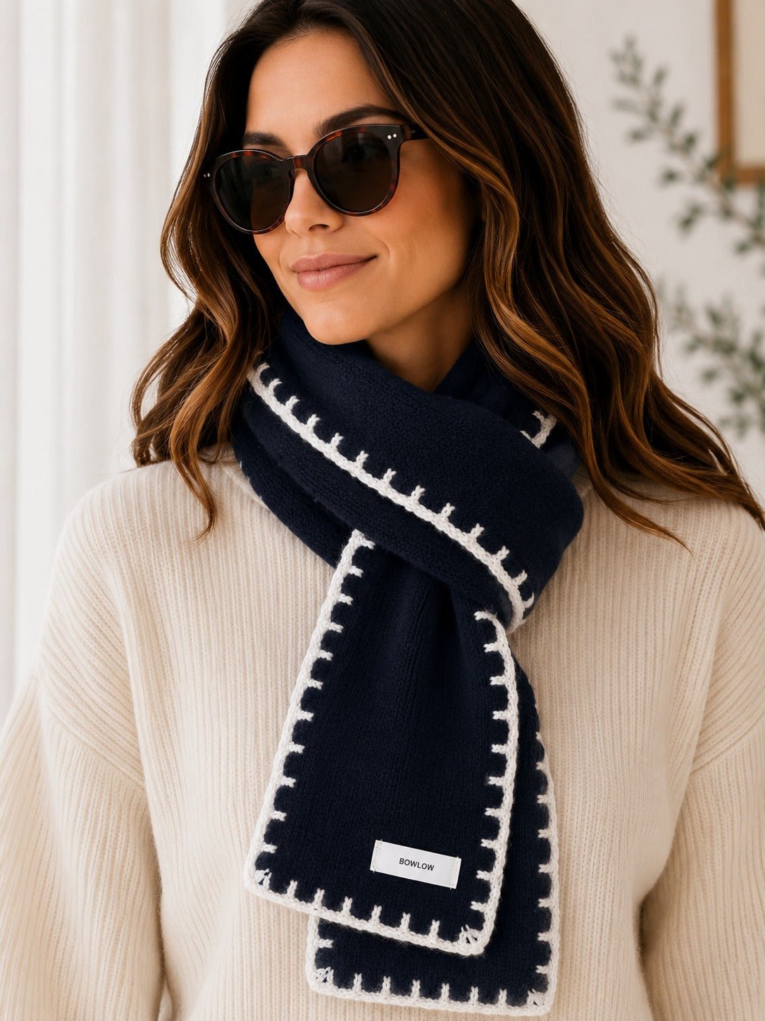 Ladies Black Whipstitch Scarf - StylePhase SA