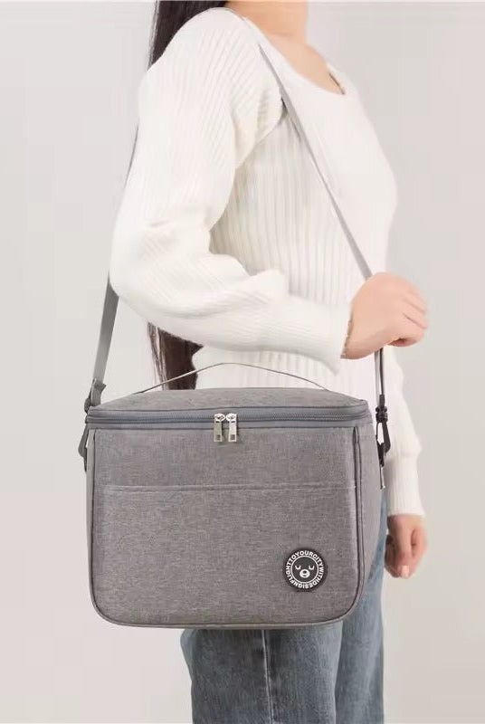 Panda Insulated Large Sling Lunch Bag - Home Phase