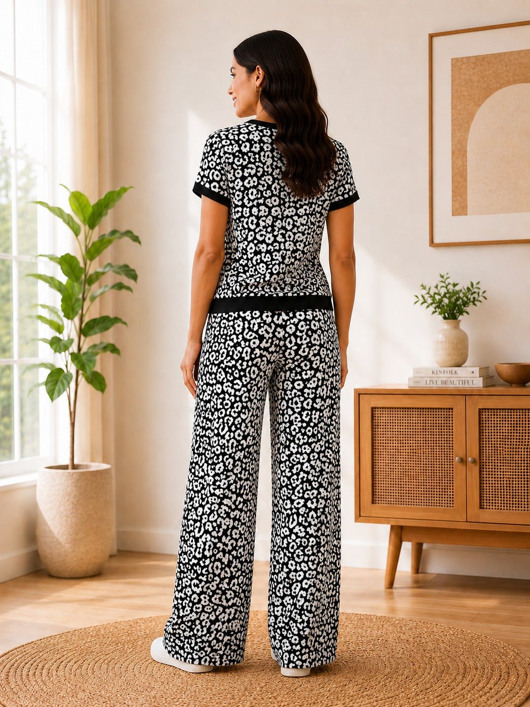 Ladies Black And White Leopard Print Knitwear Jersey Set - StylePhase SA